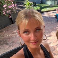 Pinja Liisa Mäkelä-Dichmann